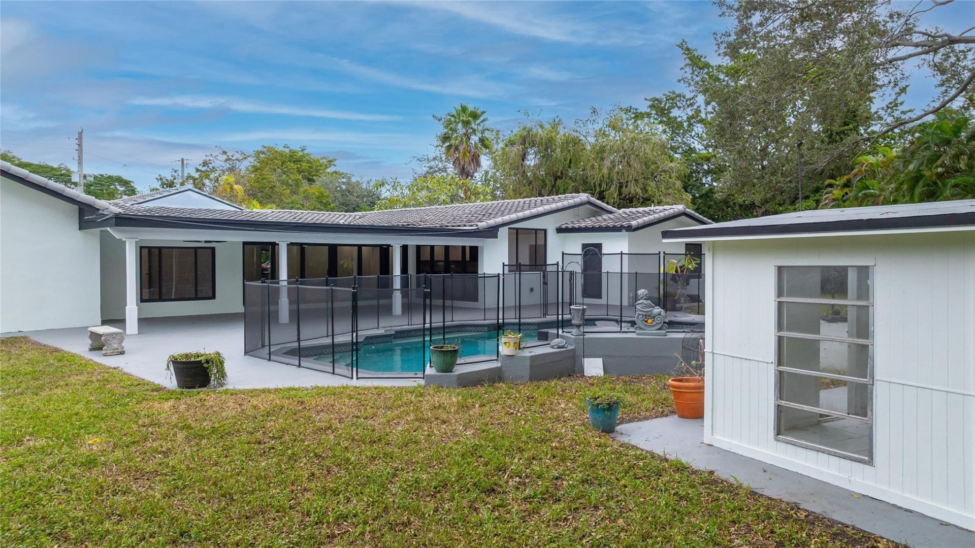 13401 SW 83rd Avenue, Pinecrest, FL 33156 Photo
