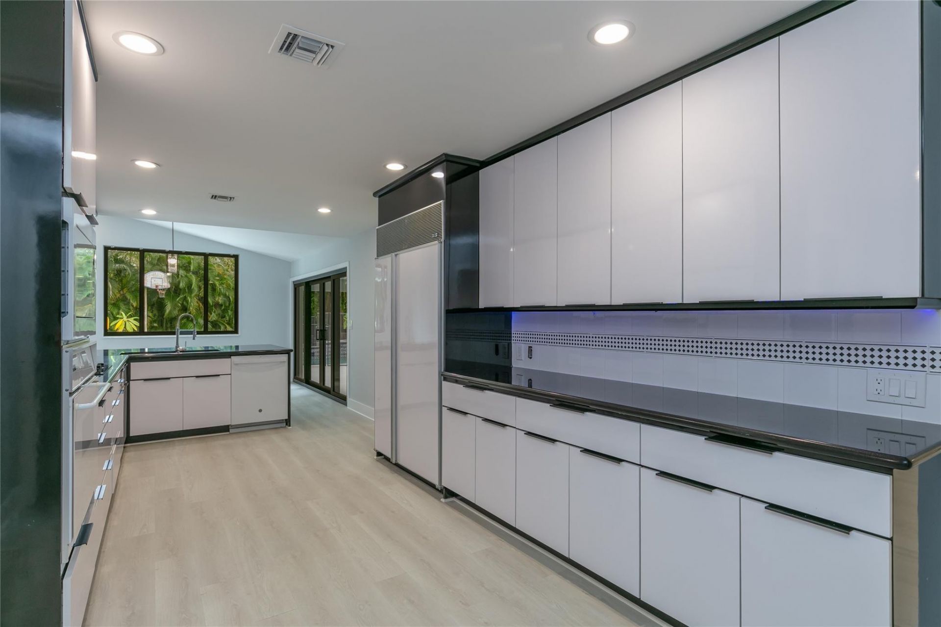13401 SW 83rd Avenue, Pinecrest, FL 33156 Photo