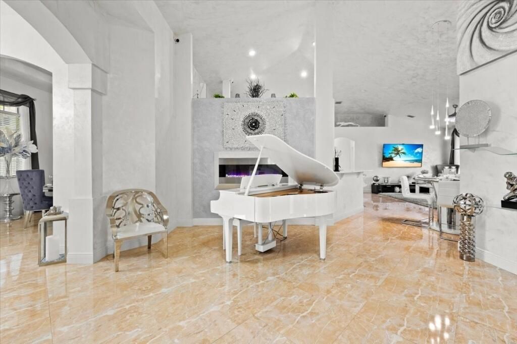 17433 Hamlin Boulevard, Loxahatchee, FL 33470 Photo