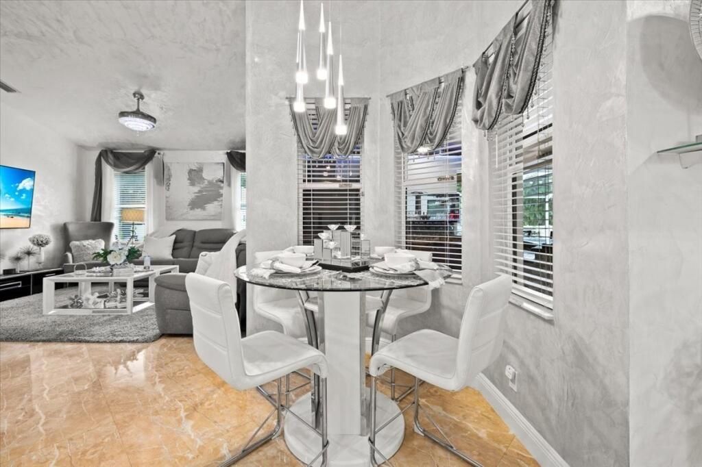 17433 Hamlin Boulevard, Loxahatchee, FL 33470 Photo