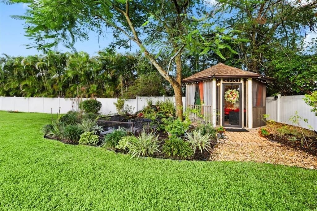 17433 Hamlin Boulevard, Loxahatchee, FL 33470 Photo