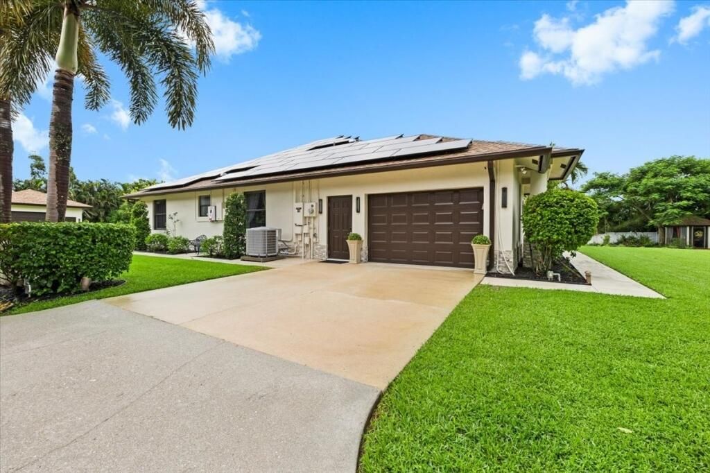 17433 Hamlin Boulevard, Loxahatchee, FL 33470 Photo