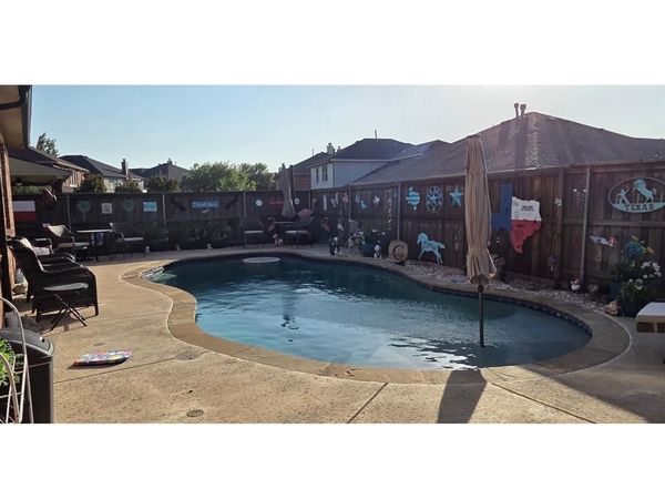 221 Flatwood Drive, Little Elm, TX 75068