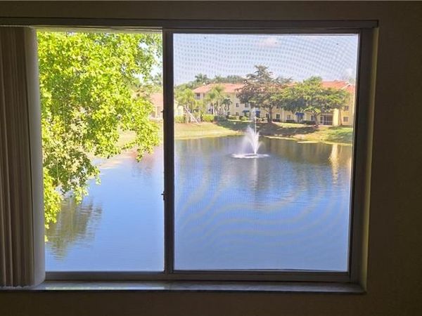 8287 Key Royal LN, Unit 1533, NAPLES, FL 34119