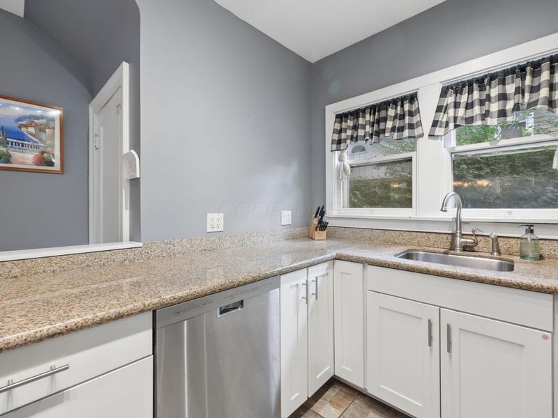 111 Webster Park Avenue, Columbus, OH 43214 Photo 14