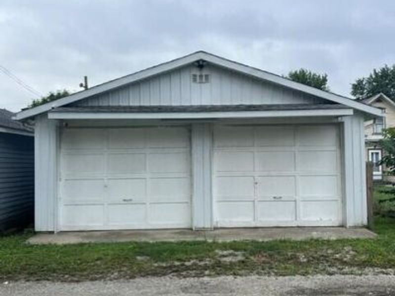 76 Western Avenue , Newark, OH 43055 Photo 3