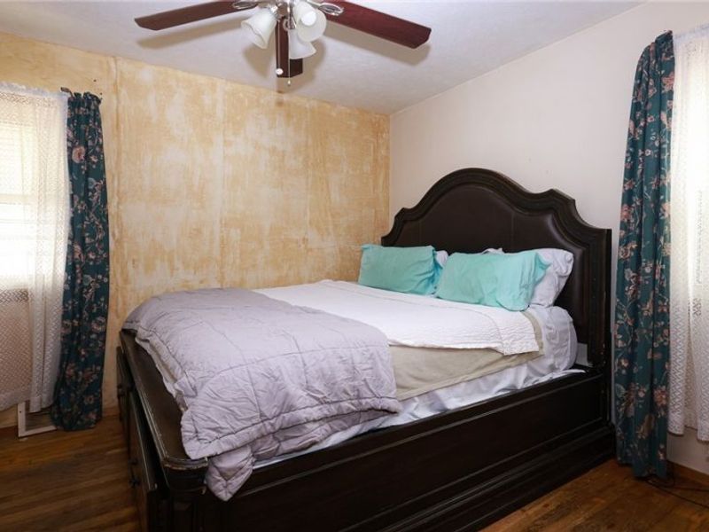 11820 Guardian Boulevard, Cleveland, OH 44135 Photo 5