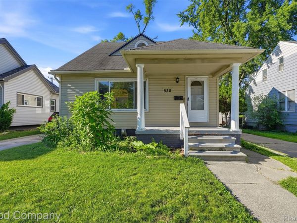 520 E Muir Avenue, Hazel Park, Mi 48030