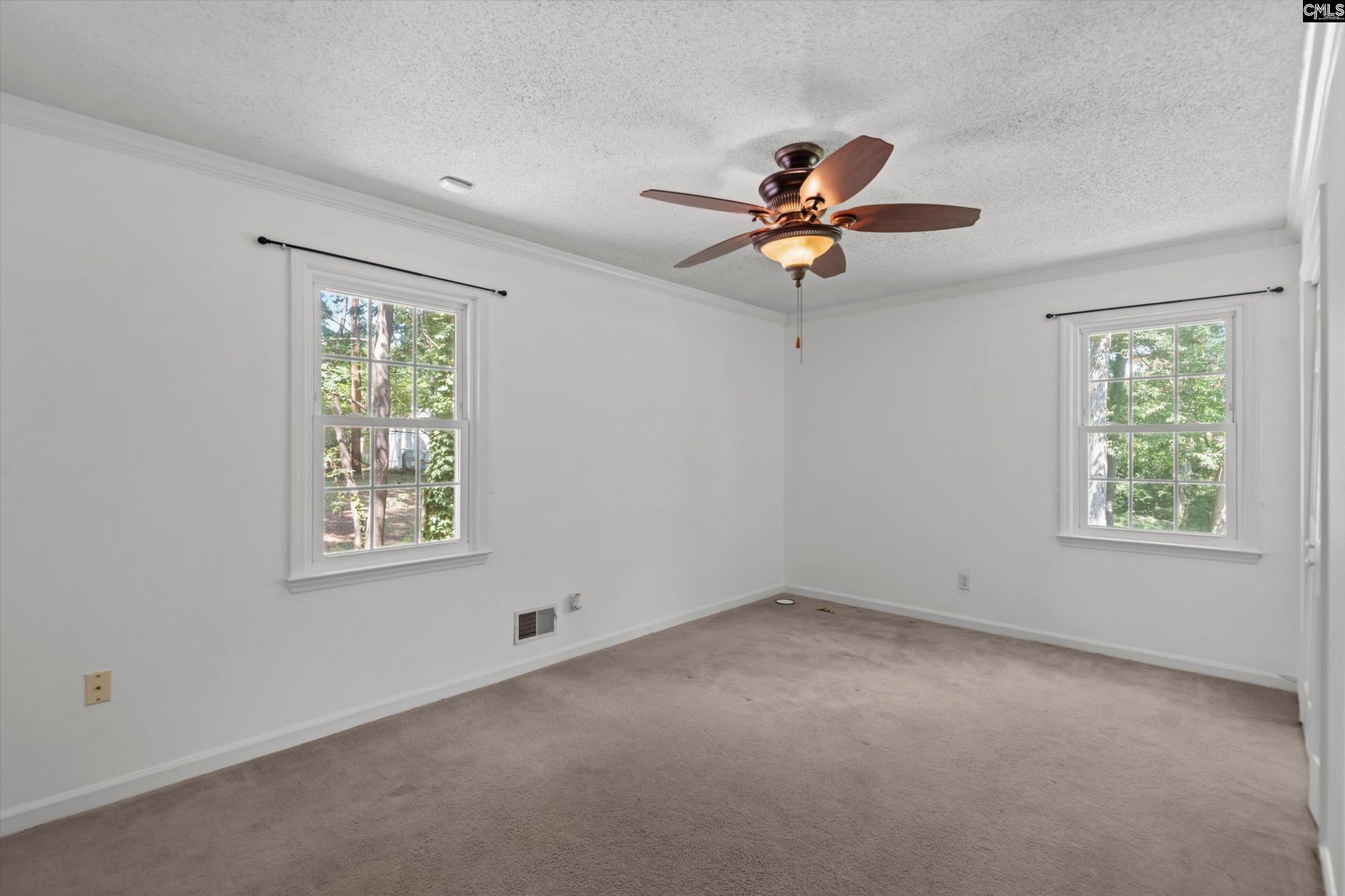 1323 Redwood Drive Photo 17