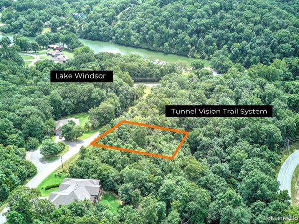 -- Judy Drive , Bella Vista, AR 72715