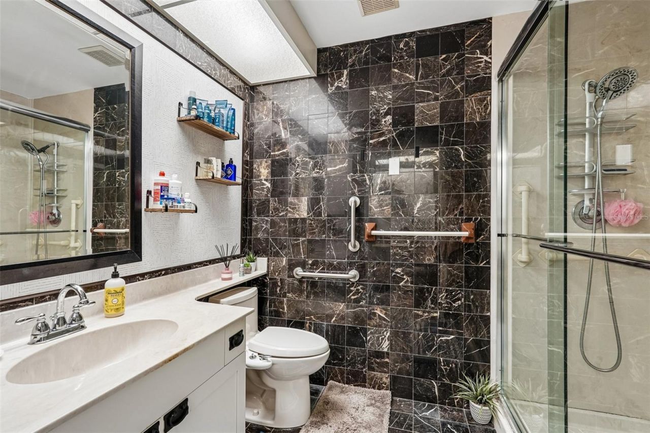 5676 Pipers Waite, Unit 56, Sarasota, FL 34235 Photo