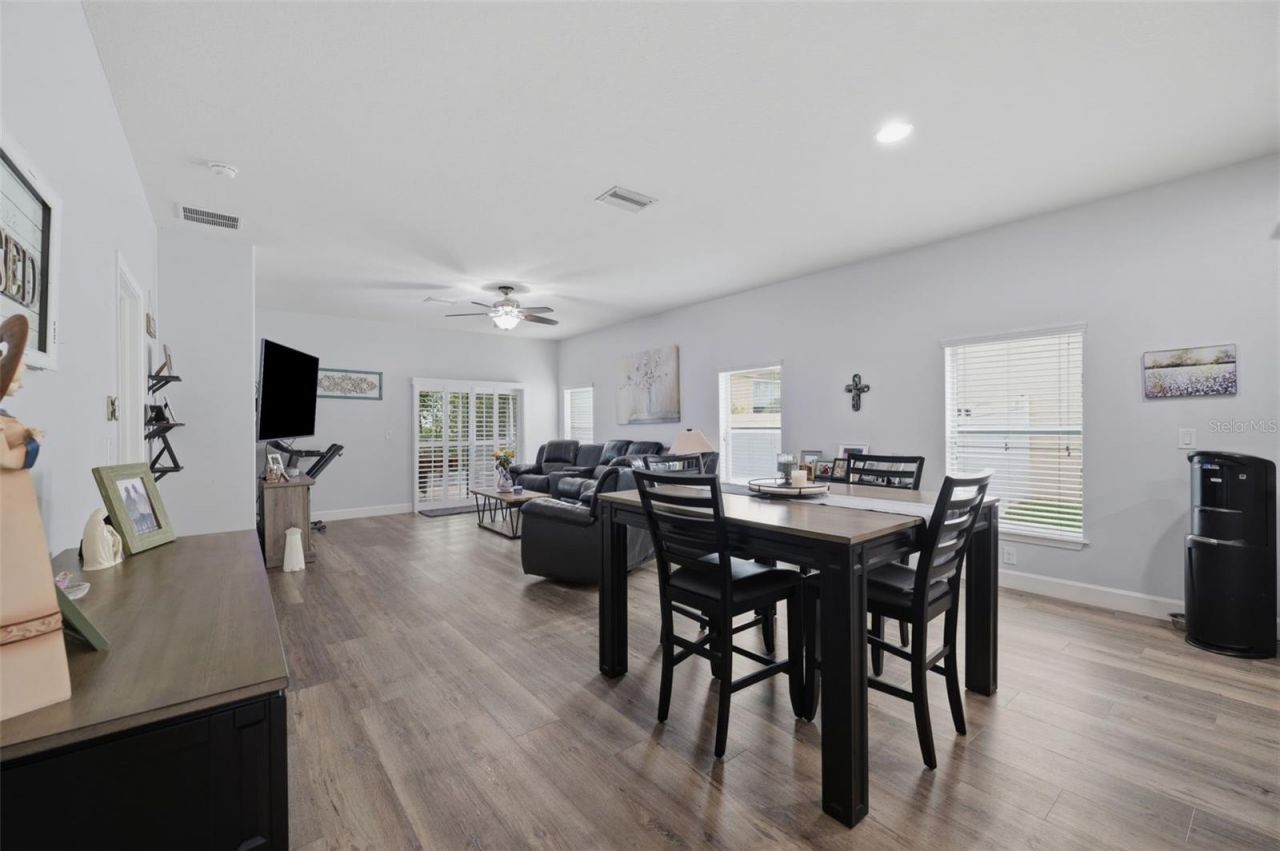 2814 Maple Brook Loop, Lutz, FL 33558 Photo