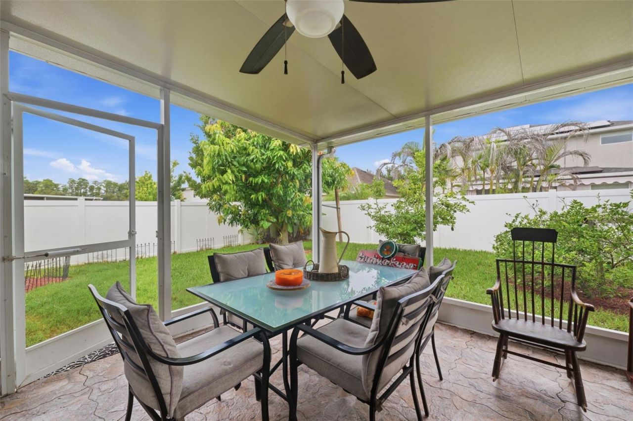 2814 Maple Brook Loop, Lutz, FL 33558 Photo
