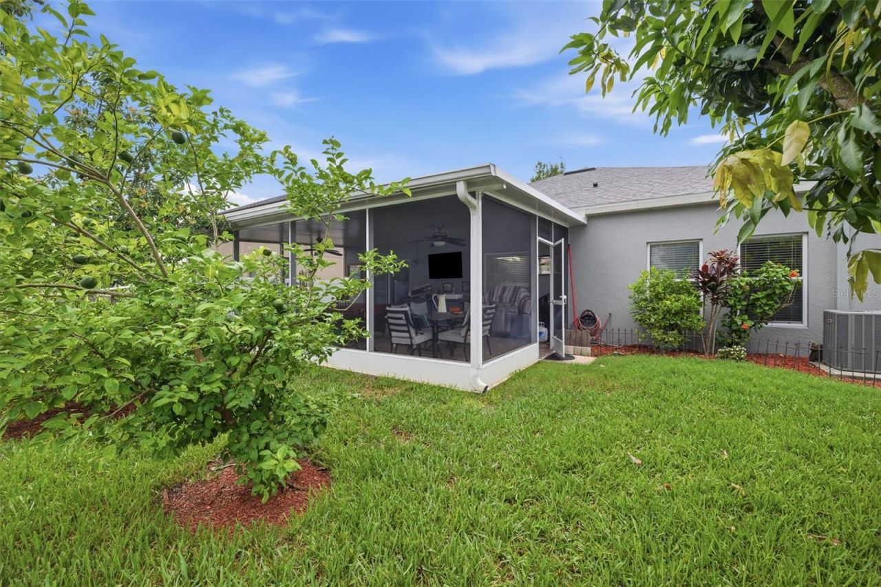 2814 Maple Brook Loop, Lutz, FL 33558 Photo