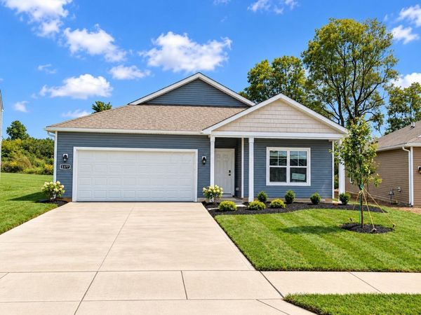 1177 Sherwood Loop, Bellefontaine, OH 43311