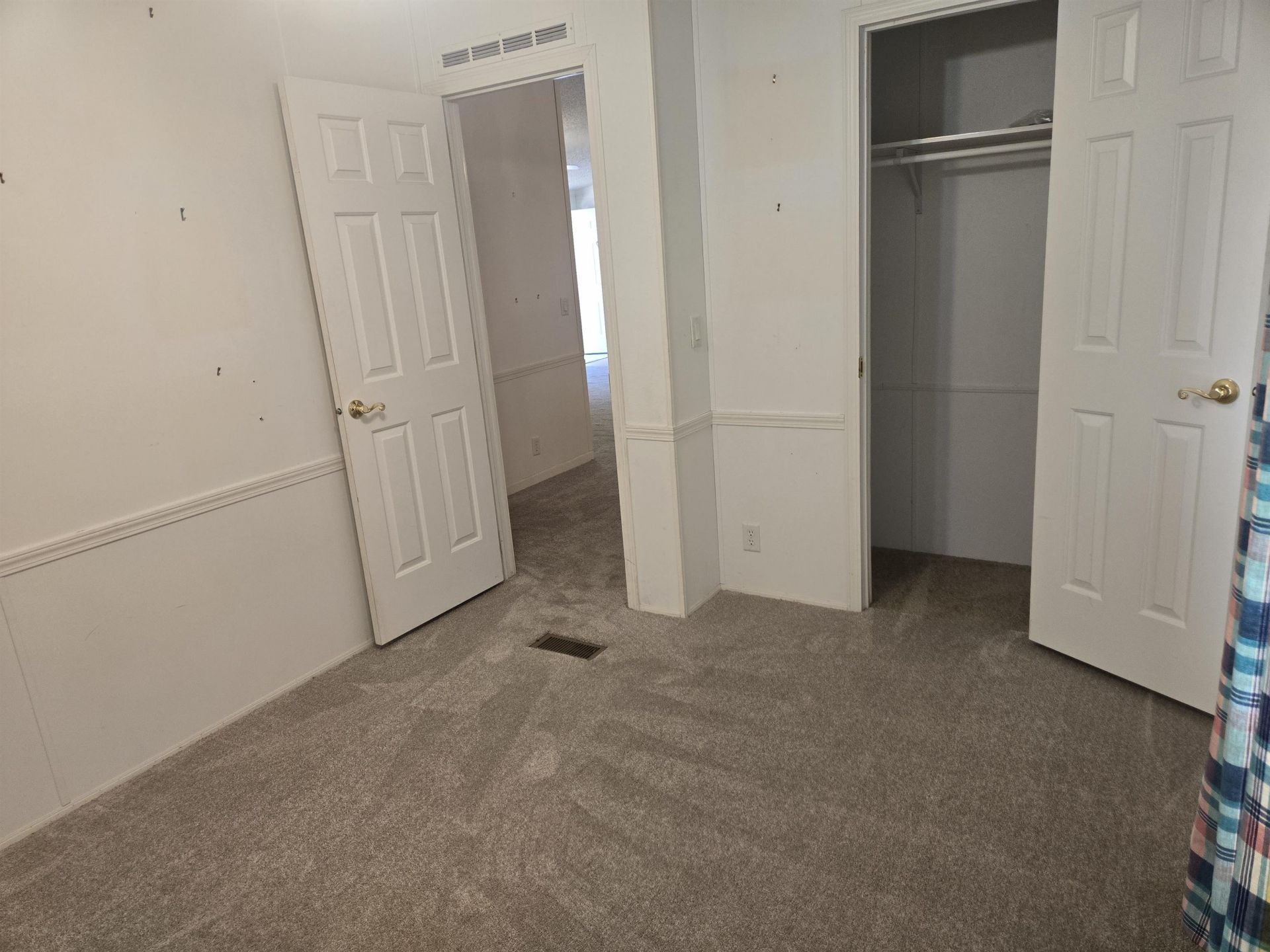 451 E Banks Dr.  Photo 27