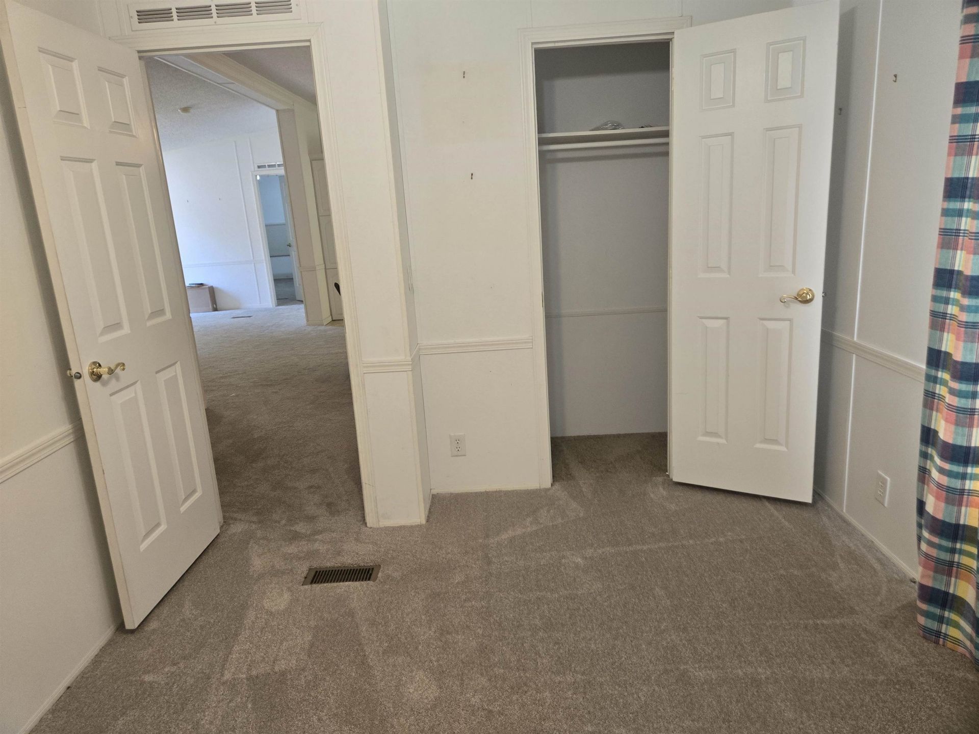451 E Banks Dr.  Photo 28