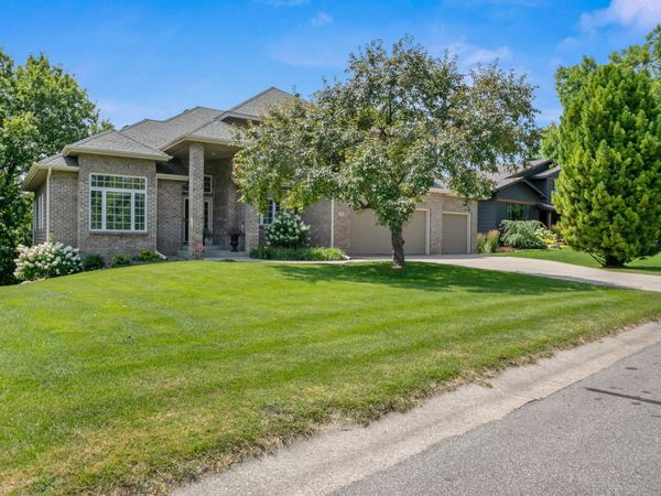 7941 S Bay Curve, Eden Prairie, MN 55347