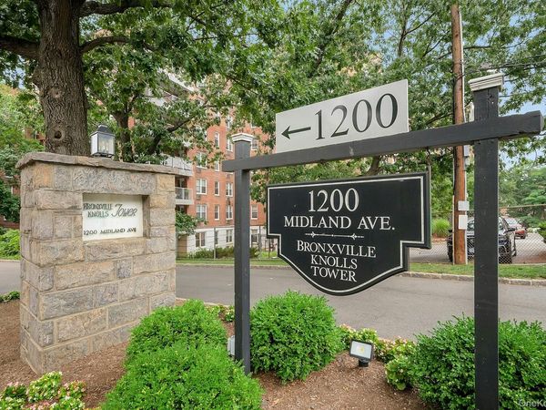 1200 Midland Avenue, Unit 9E, Bronxville, NY 10708