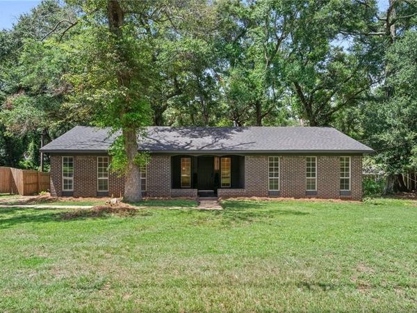 8070 Bonanza Drive, Mobile, AL 36695