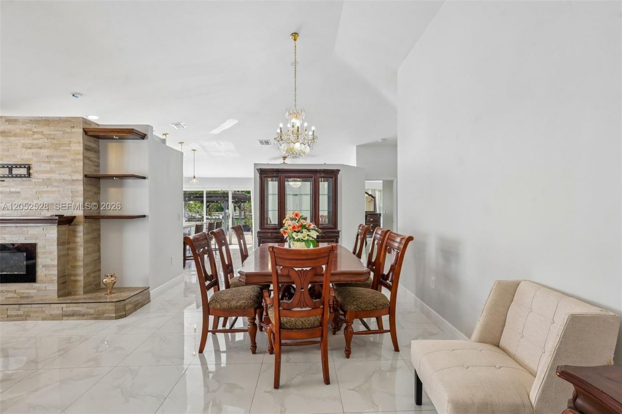 13412 NW 6th Dr , Plantation, FL 33325 Photo