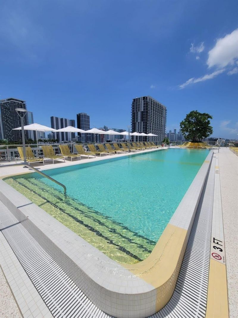 90 NE 32 , Unit 609, Miami, FL 33127 Photo