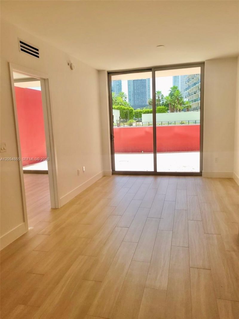 90 NE 32 , Unit 609, Miami, FL 33127 Photo