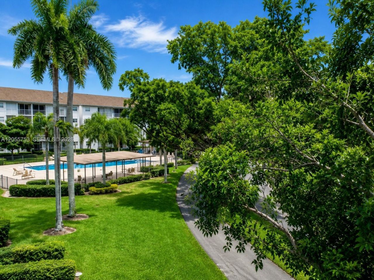 12500 SW 5th Ct, Unit 311M, Pembroke Pines, FL 33027 Photo