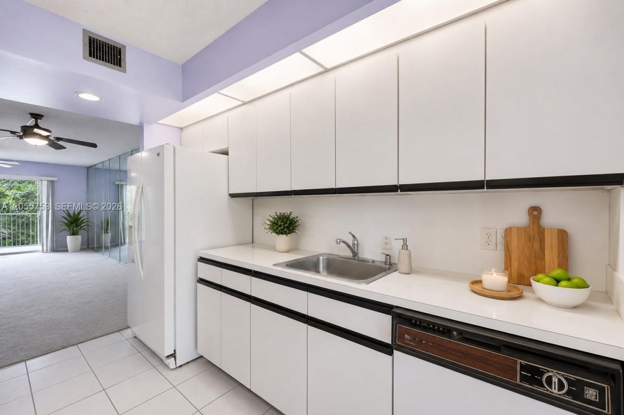 12500 SW 5th Ct, Unit 311M, Pembroke Pines, FL 33027 Photo