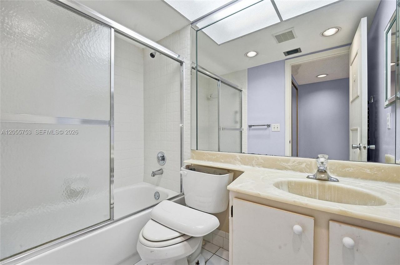 12500 SW 5th Ct, Unit 311M, Pembroke Pines, FL 33027 Photo