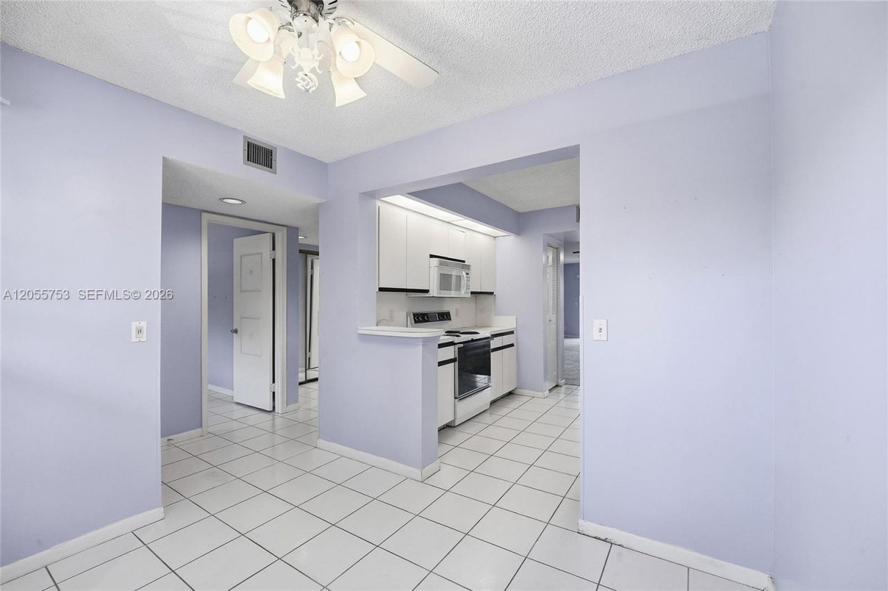 12500 SW 5th Ct, Unit 311M, Pembroke Pines, FL 33027 Photo