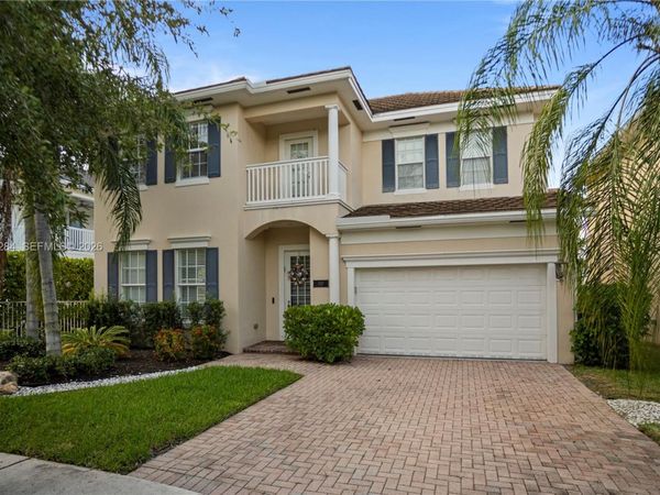 1327 SW 21st Ct , Fort Lauderdale, FL 33315