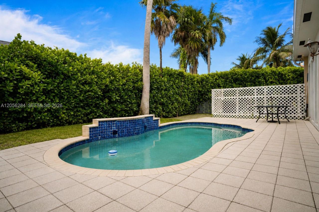 1327 SW 21st Ct , Fort Lauderdale, FL 33315 Photo