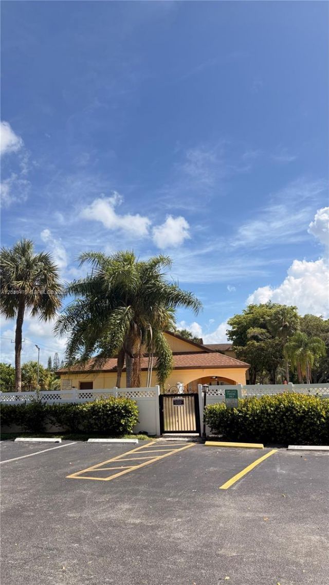 470 NW 20th St , Unit 1100, Boca Raton, FL 33431 Photo