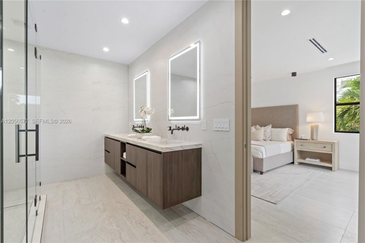 1234 NE 17th Ter, Fort Lauderdale, FL 33304 Photo