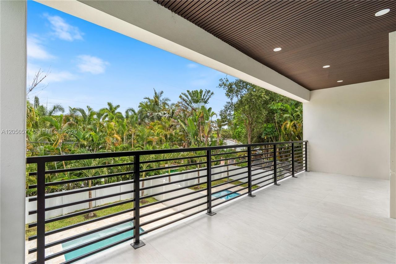 1234 NE 17th Ter, Fort Lauderdale, FL 33304 Photo