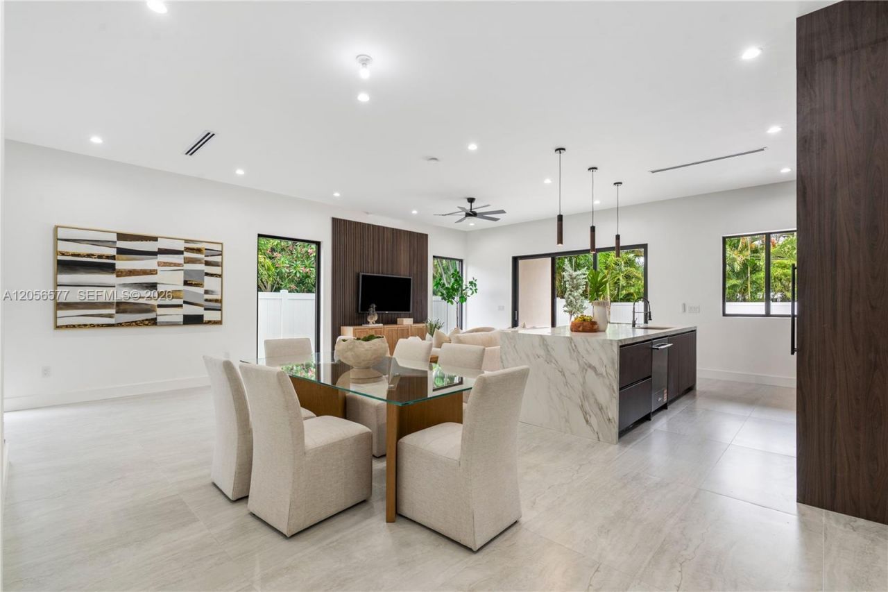 1234 NE 17th Ter , Fort Lauderdale, FL 33304 Photo