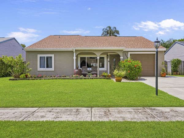 7779 Blairwood Circle N, Lake Worth, FL 33467