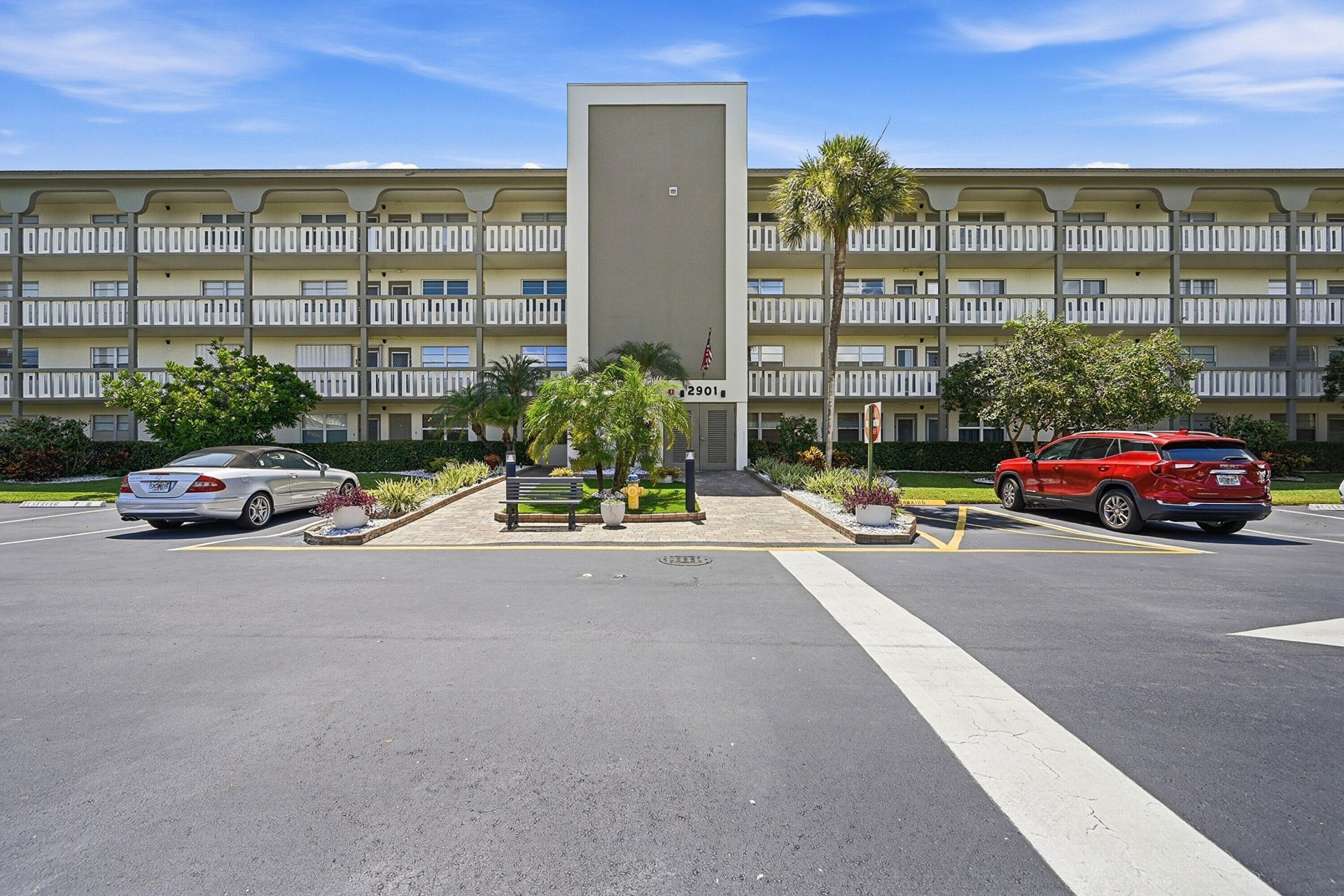 2901 Victoria Circle, Unit D2, Coconut Creek, FL 33066 Photo