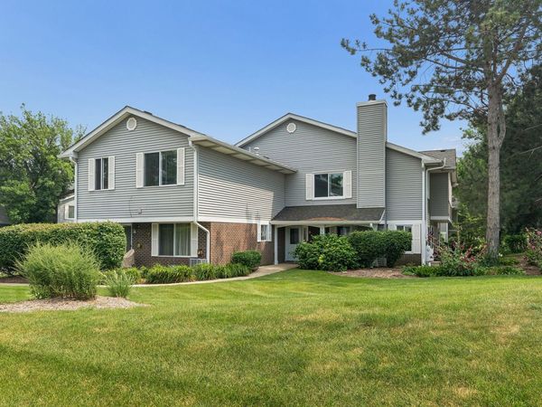 7605 Bristol Court , Unit 2-7, Woodridge, IL 60517