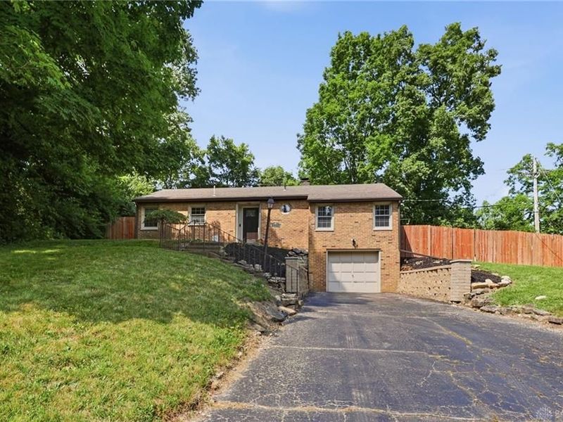 2900 Dogwood Drive, German Township, OH 45504 Photo 3