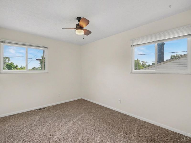 11431 Gravenhurst Drive, Colerain Township, OH 45231 Photo 5
