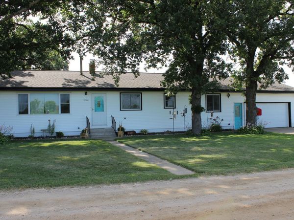 17960 Aaron Heights NW, Evansville, MN 56326