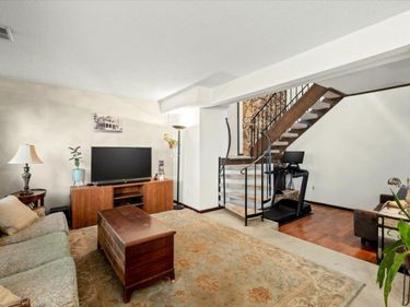 5530 E Bavarian Pass, Fridley, MN 55432