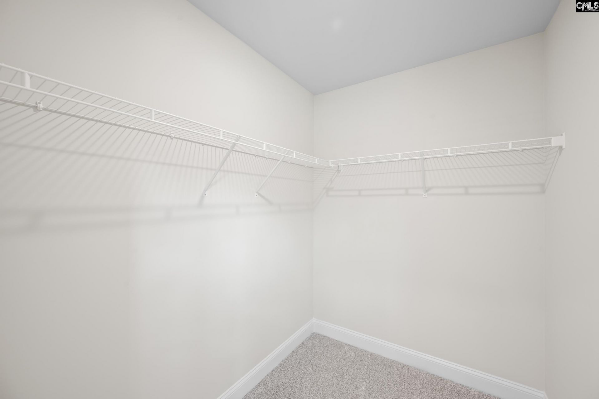 581 Oakleaf Chase Circle Photo 43