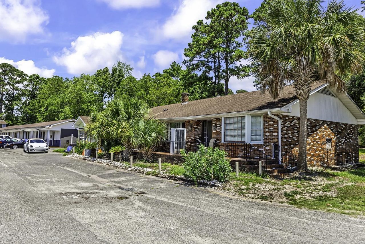 1443 Highway 17  Photo 7