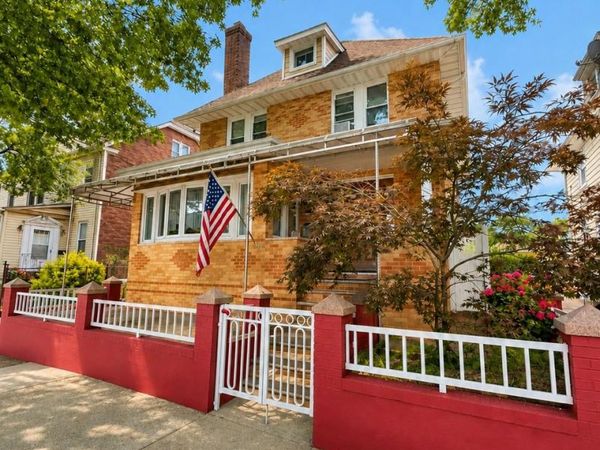 9440 Springfield Boulevard , Queens Village, NY 11428