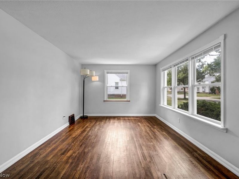 5505 South Boulevard , Maple Heights, OH 44137 Photo 15