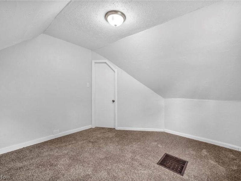 5505 South Boulevard , Maple Heights, OH 44137 Photo 37