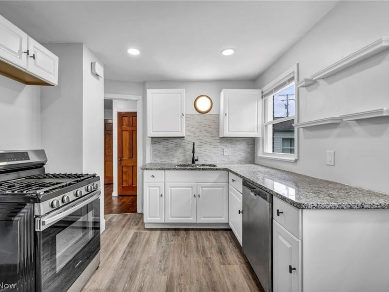 5505 South Boulevard , Maple Heights, OH 44137 Photo 6
